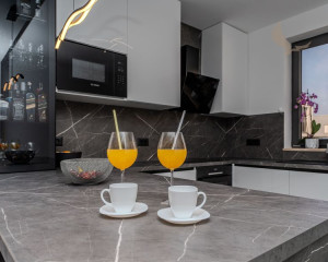 Luxusná vila s bazénom v Chorvátsku pri pieskovej pláži