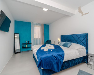 Luxusná vila s bazénom v Chorvátsku pri pieskovej pláži