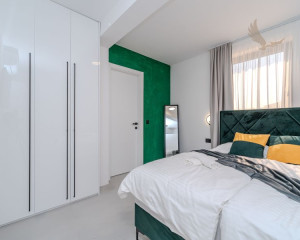 Luxusná vila s bazénom v Chorvátsku pri pieskovej pláži