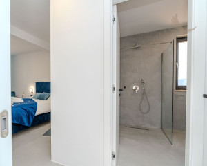 Luxusná vila s bazénom v Chorvátsku pri pieskovej pláži