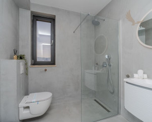 Luxusná vila s bazénom v Chorvátsku pri pieskovej pláži