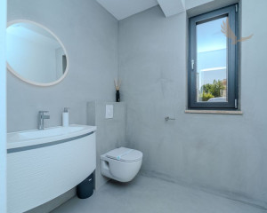 Luxusná vila s bazénom v Chorvátsku pri pieskovej pláži