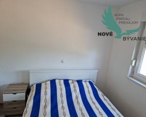 Na predaj priestranný  apartmán na ostrove Vir-Bobovik, Chorvátsko