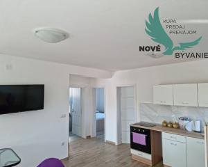 Na predaj priestranný  apartmán na ostrove Vir-Bobovik, Chorvátsko