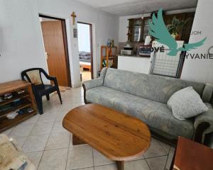 Na predaj: Apartmán s výhľadom na more na ostrove Vir