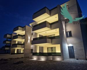 Novostavba apartmánu len 150m od mora s výhľadom na more na ostrove Vir - Jadro pláž