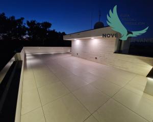 Novostavba apartmánu len 150m od mora s výhľadom na more na ostrove Vir - Jadro pláž