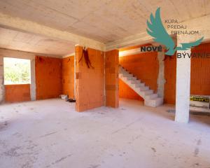 Chorvátsko - PRIVLAKA - dom s bazénom vo výbornej lokalite -panoramatický výhľad na more!