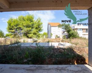 Chorvátsko - PRIVLAKA - dom s bazénom vo výbornej lokalite -panoramatický výhľad na more!