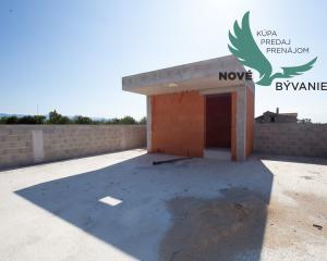 Chorvátsko - PRIVLAKA - dom s bazénom vo výbornej lokalite -panoramatický výhľad na more!