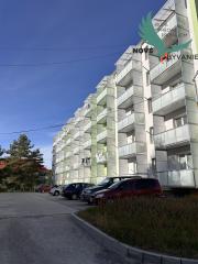 ZNIŽENÁ CENA - 2 - izbový byt po rekonštrukcii s novým balkónom Valaská