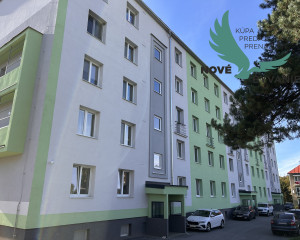 ZNIŽENÁ CENA - 2 - izbový byt po rekonštrukcii s novým balkónom Valaská