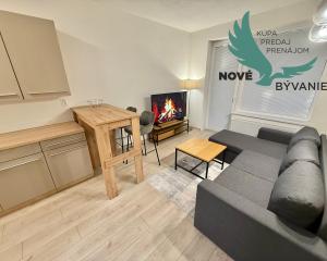 Rezervovaný - Krásny 1 izbový byt na predaj ZARIADENIE V CENE - Kasárne