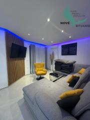 EXKLUZÍVNA NOVOSTAVBA S BAZÉNOM - OSTROV VIR, CHORVÁTSKO