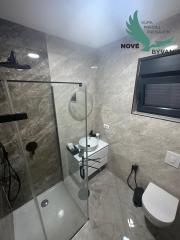 EXKLUZÍVNA NOVOSTAVBA S BAZÉNOM - OSTROV VIR, CHORVÁTSKO