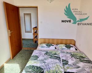 Chorvátsko- Dom s výhľadom na more blízko pláže na ostrove Vir