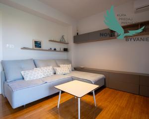 Chorvátsko - Luxusný Apartmán pri Mori so Záhradou a Garážou – Zadar, Diklo