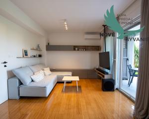 Chorvátsko - Luxusný Apartmán pri Mori so Záhradou a Garážou – Zadar, Diklo