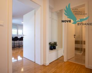 Chorvátsko - Luxusný Apartmán pri Mori so Záhradou a Garážou – Zadar, Diklo