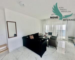 Chorvátsko , ostrov Vir - Na predaj trojizbový apartmán s výhľadom na more