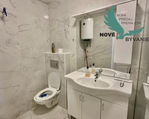 Chorvátsko , ostrov Vir - Na predaj trojizbový apartmán s výhľadom na more