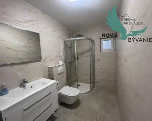 Chorvátsko, ostrov Vir - Na predaj novostavba apartmánu s vlastnou záhradou za TOP cenu!