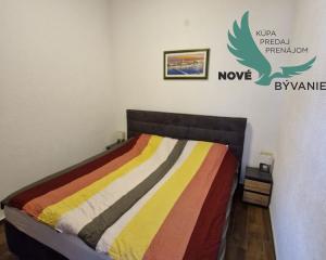 Chorvátsko, ostrov Vir - Na predaj priestranný apartmán s výhľadom na more!