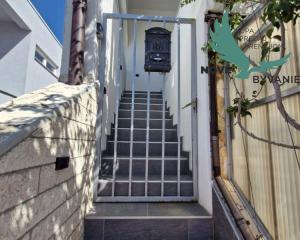 Chorvátsko, ostrov Vir - Na predaj priestranný apartmán s výhľadom na more!