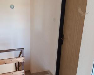 Chorvátsko - Na predaj dom s dvoma apartmánmi len 90 m od mora – Vrsi!