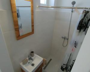 Na predaj dom 3x apartmán len 100m od mora - Chorvátsko -Privlaka