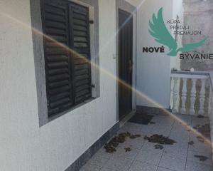 Chorvátsko - Na predaj dom 2x apartmán výhodná investícia