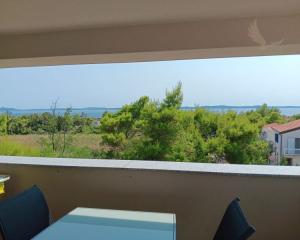 Chorvátsko - Trojizbový apartmán s bazénom a výhľadom na more