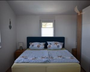 Chorvátsko - Trojizbový apartmán s bazénom a výhľadom na more