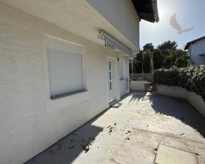 Chorvátsko - Dom 2x apartmán, výhodná investícia na ostrove Vir