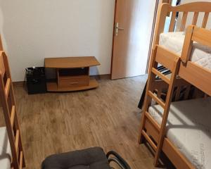 Chorvátsko na predaj: Apartmán  len 200 m od mora na ostrove Vir