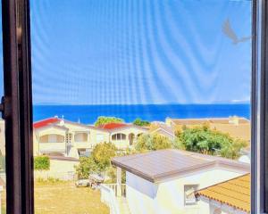 CHORVÁTSKO, OSTROV VIR  NA PREDAJ ŠTÝLOVÝ APARTMÁN S VÝHĽADOM NA MORE