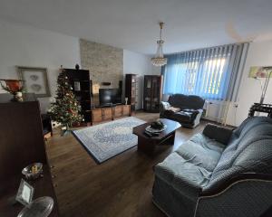 Rodinný dom PO REKONŠTRUKCII - VÝBORNÁ CENA - BREZNO