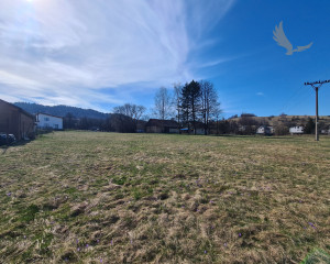 Pozemok v Brezne - Rovne ideálny pozemok pre Váš vysnený dom