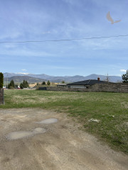 Krásny rovinatý stavebný pozemok v Brezne časť Rovne