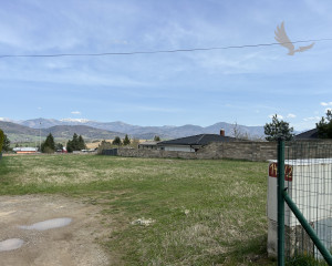 Krásny rovinatý stavebný pozemok v Brezne časť Rovne