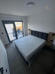 Chorvátsko - Kompletne zariadená novostavba len 50m od mora v Privlake