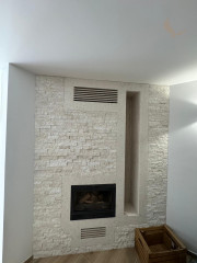 Chorvátsko! Len u Nás v ponuke KAMENNÝ DOM S BAZÉNOM LEN 300M OD MORA – PRIVLAKA