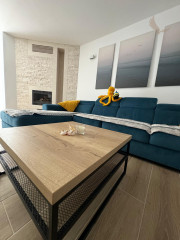 Chorvátsko! Len u Nás v ponuke KAMENNÝ DOM S BAZÉNOM LEN 300M OD MORA – PRIVLAKA