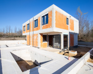 Chorvátsko, Privlaka -Len u nás v ponuke na predaj dom s bazénom-novostavba,200 m od mora