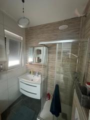 Chorvátsko - Apartmán 3x spálňa so záhradou a zariadením. V ponuke len u Nás