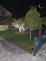 Chorvátsko - Apartmán 3x spálňa so záhradou a zariadením. V ponuke len u Nás