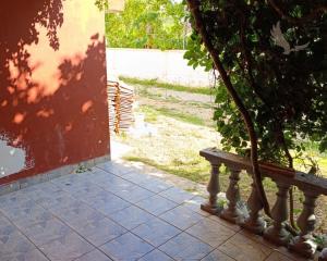 Chorvátsko na predaj: Rodinný dom na ostrove Vir – Len 120 m od mora!