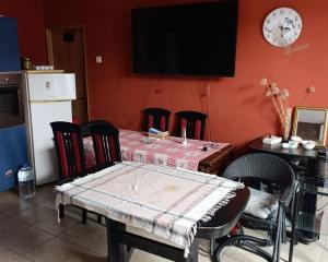 Chorvátsko na predaj: Rodinný dom na ostrove Vir – Len 120 m od mora!