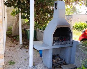 Chorvátsko - Na predaj dom 2x apartmán výhodná investícia