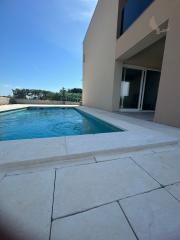 Chorvátsko : Nádherný dom s bazénom a panoramatickým výhľadom na more – Ostrov Vir!